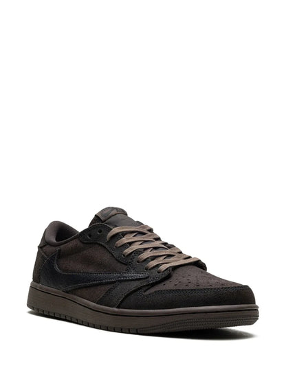 NIKE AIR JORDAN X TRAVIS SCOTT LOW OG "VELVET BROWN / DARK MOCHA" SNEAKERS