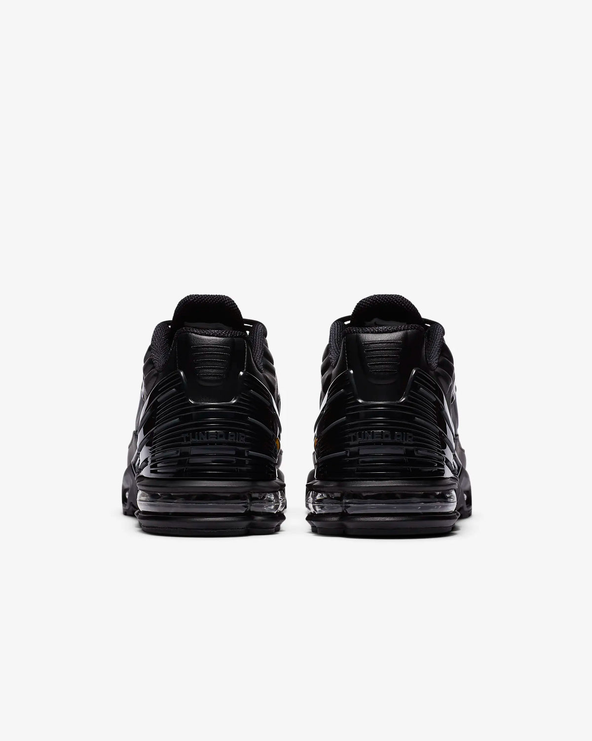NIKE AIR MAX PLUS 3 SNEAKERS