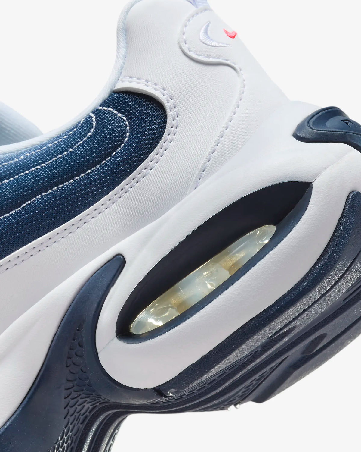 NIKE AIR MAX PORTAL SNEAKERS